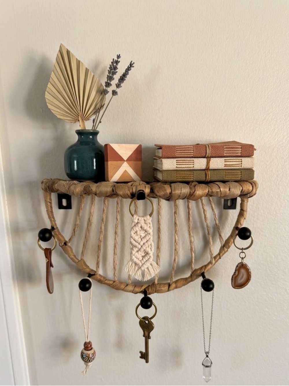 Cute Boho Woven Seagrass Wall Shelf with Black Metal Pegs